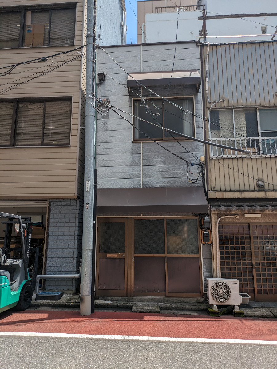 v20250427010506/fresh/building/J00100468467_1