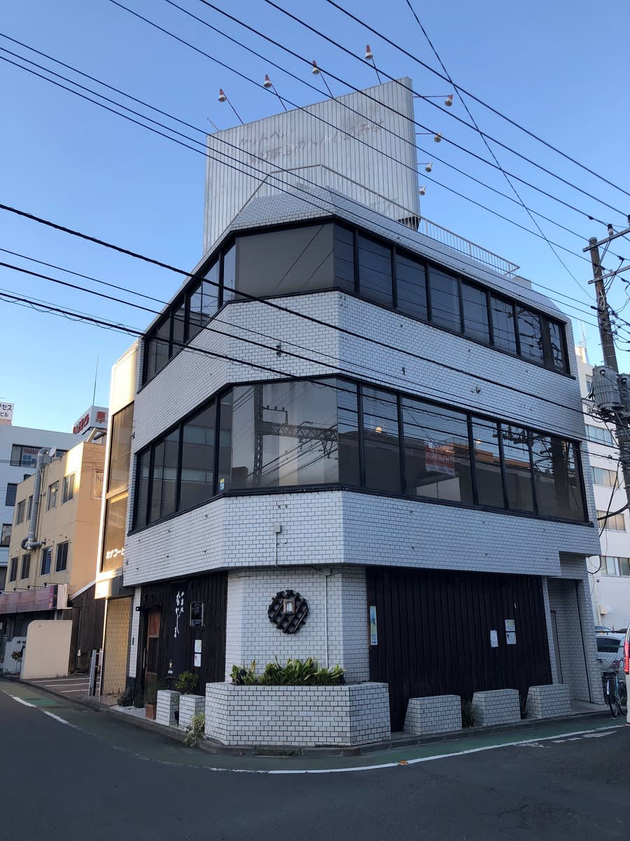 v20250427010506/fresh/building/J00100468696_1