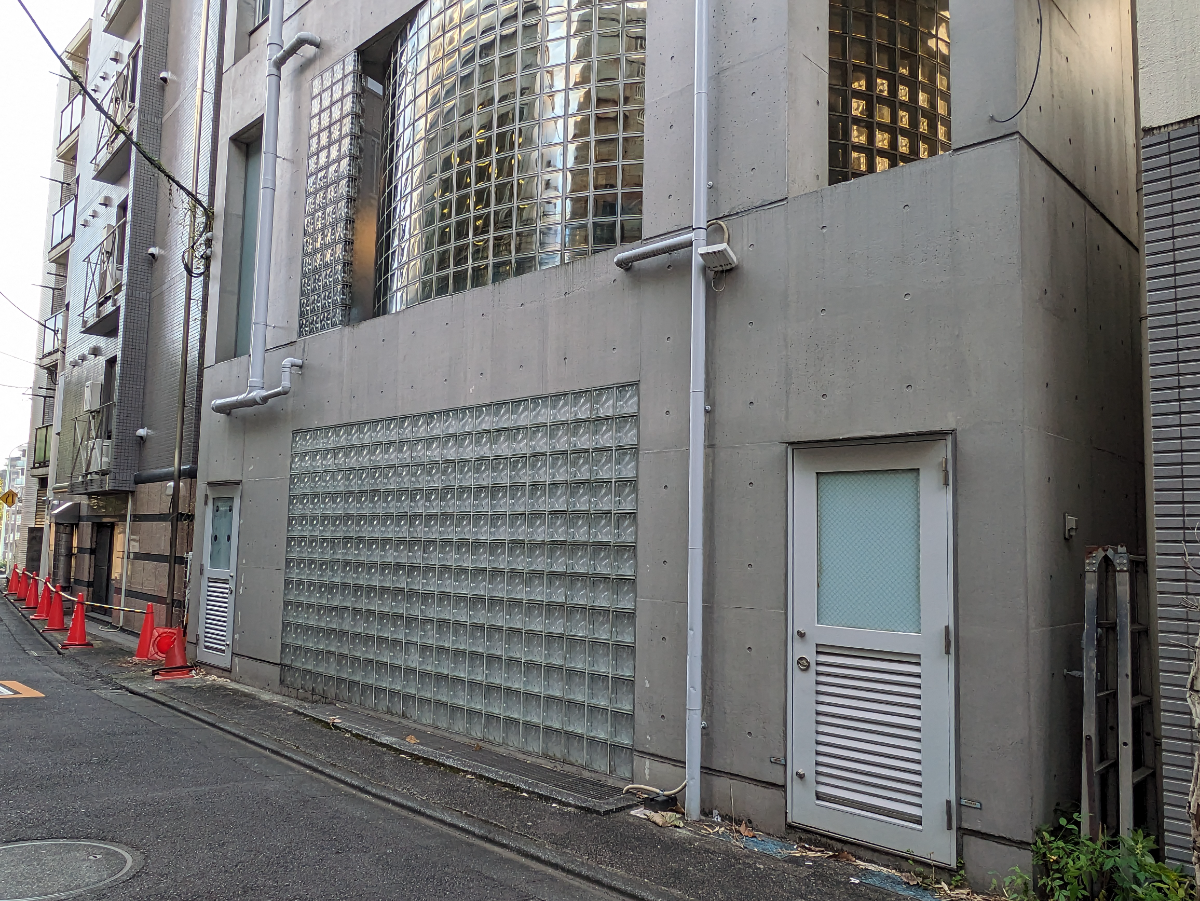 v20250427010506/fresh/building/J00100469328_11