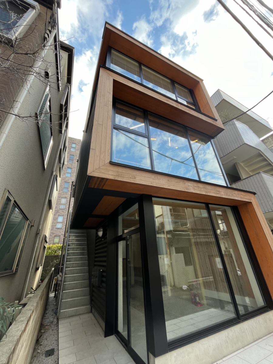 v20250427010506/fresh/building/J00100469636_3