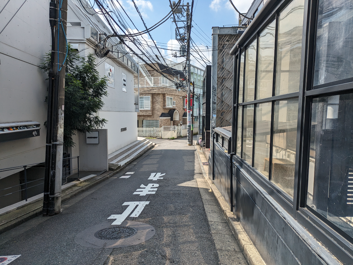 v20250427010506/fresh/building/J00100479411_13