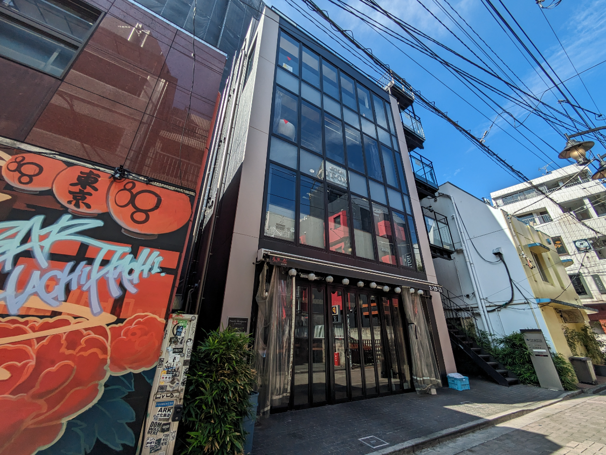 v20250427010506/fresh/building/J00100482323_6