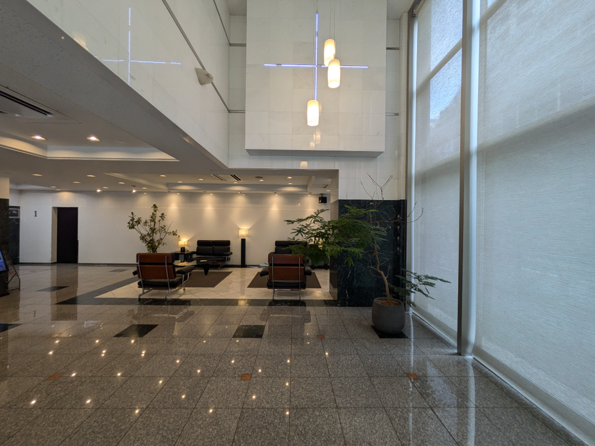 v20250427010506/fresh/building/J00100490792_20