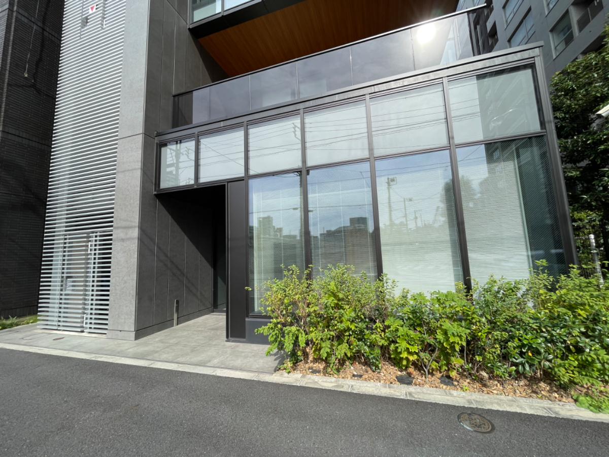 v20250427010506/fresh/building/J00100496018_3