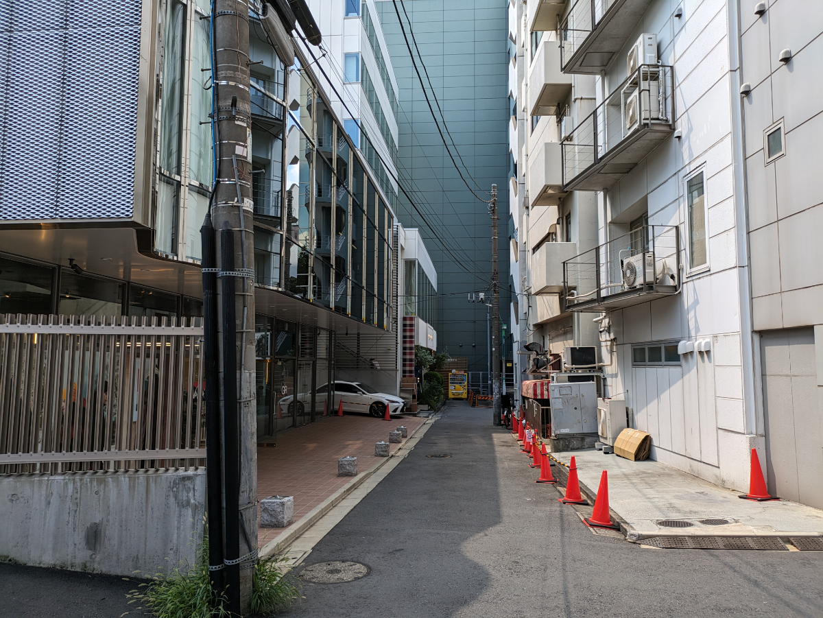 v20250427010506/fresh/building/J00100496193_2