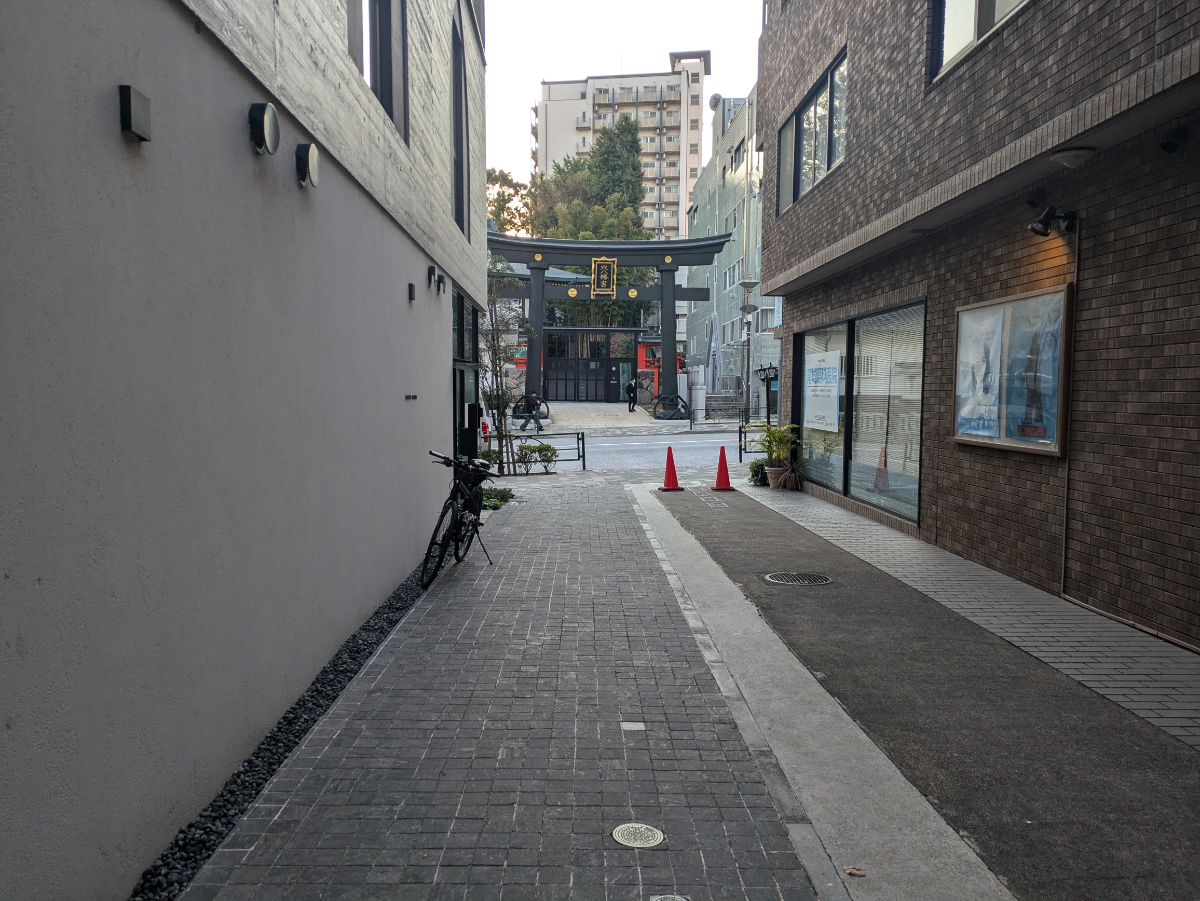v20250427010816/fresh/building/J00100499308_2