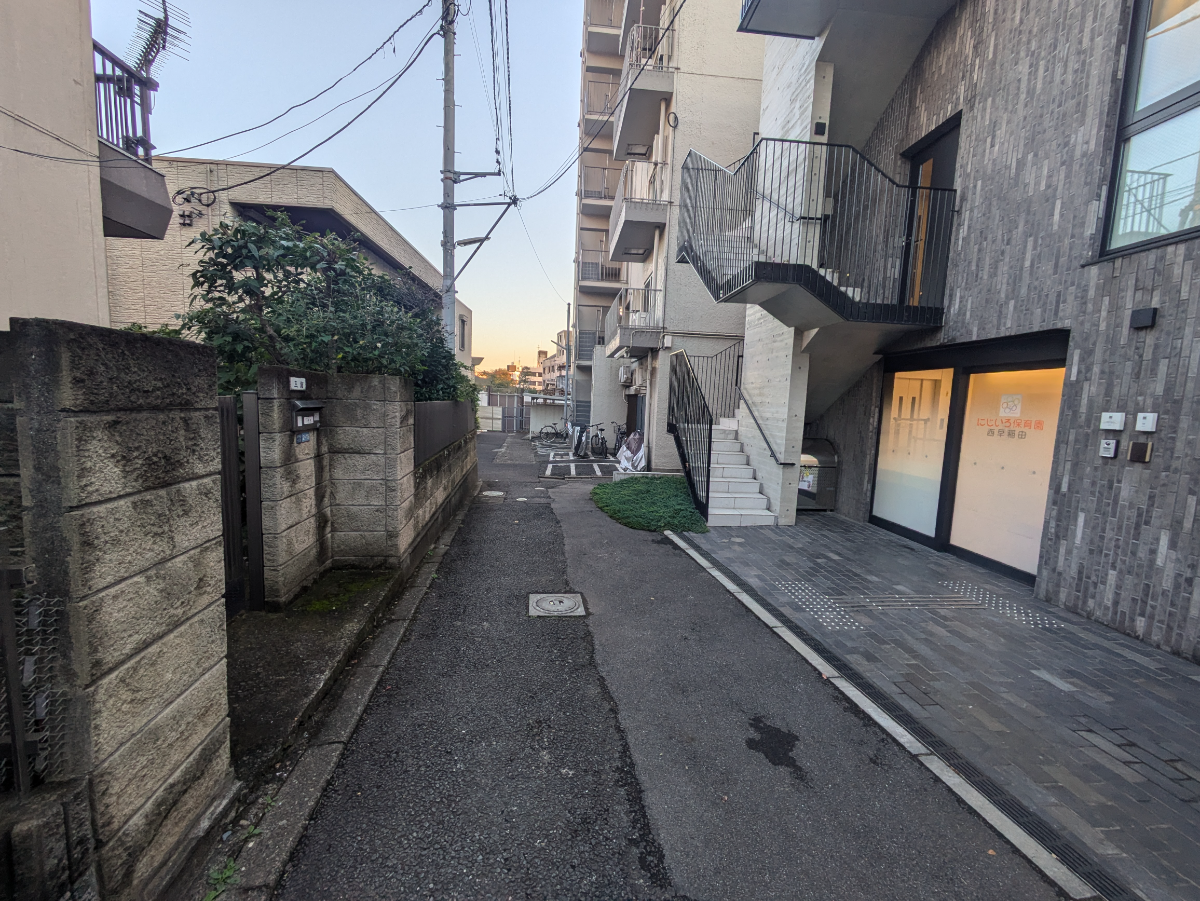 v20250427010817/fresh/building/J00100499308_10