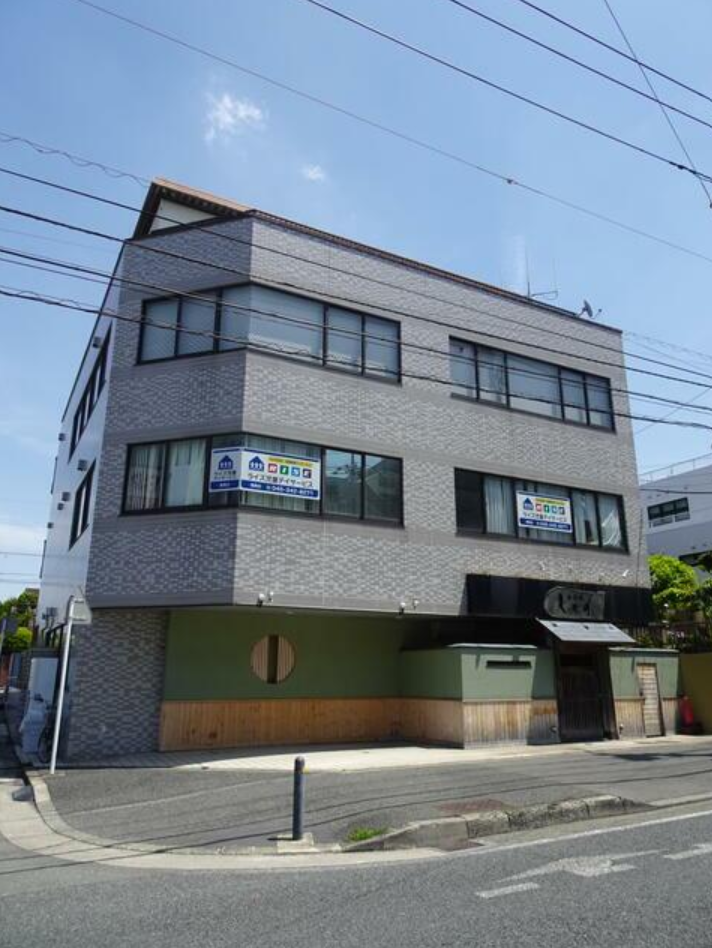 v20250427010817/fresh/building/J00100505389_1