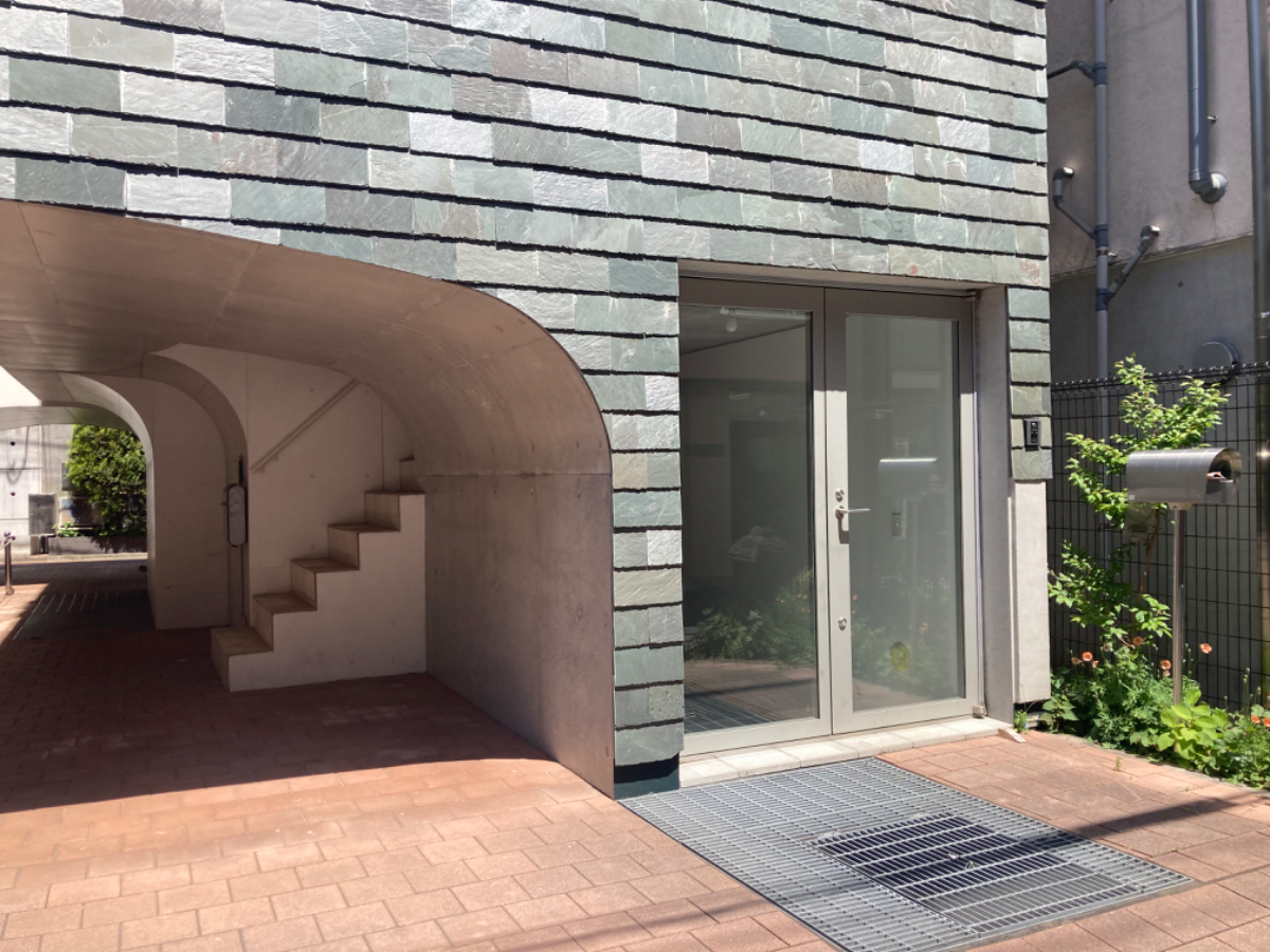 v20250427010817/fresh/building/J00100505488_3