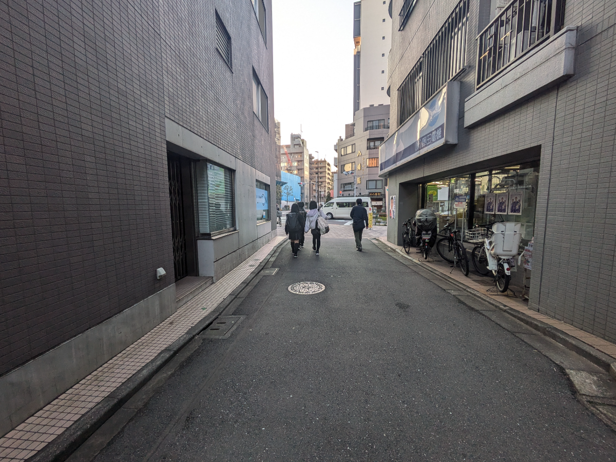 v20250427010817/fresh/building/J00100505829_2