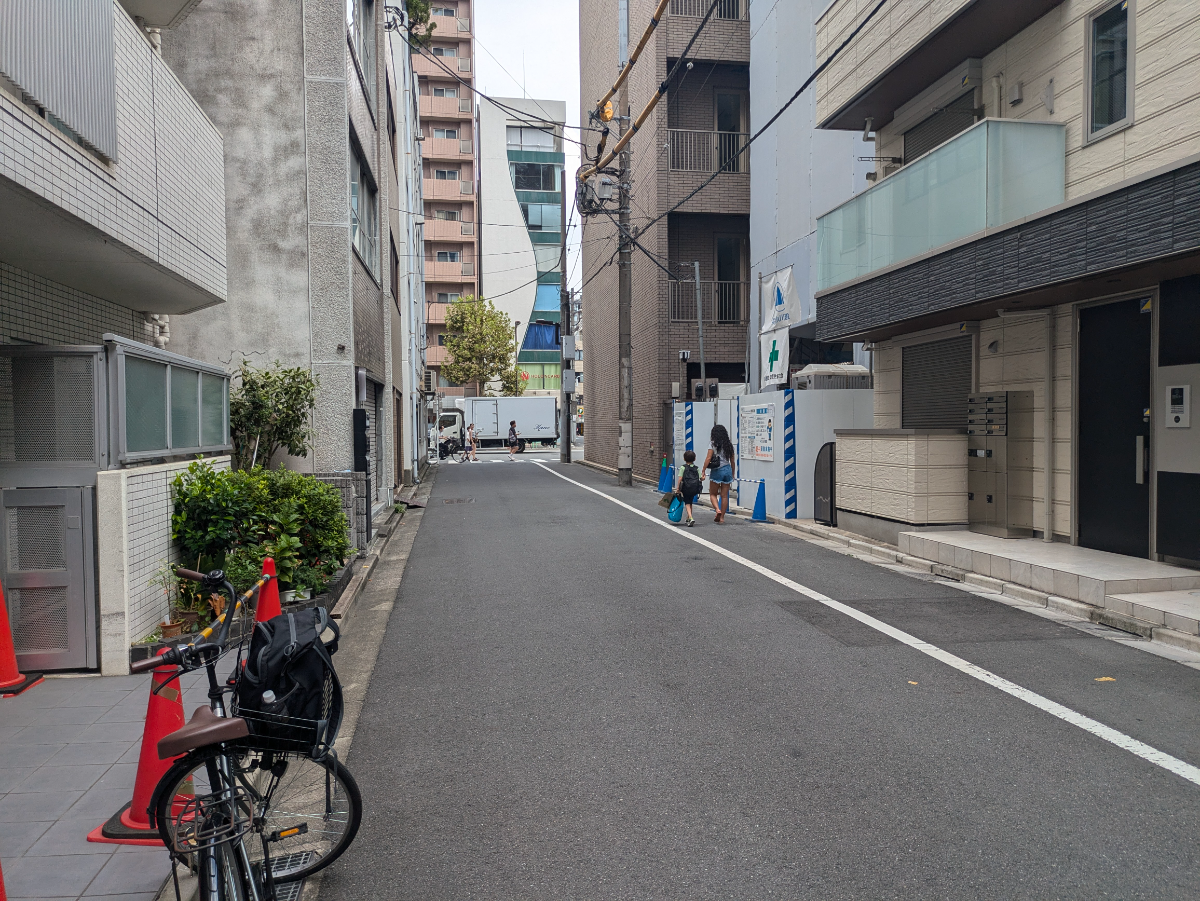 v20250427010817/fresh/building/J00100508734_2