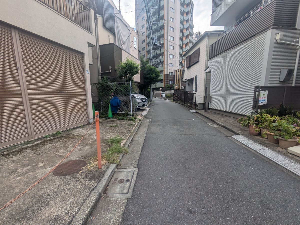 v20250427010817/fresh/building/J00100509701_2