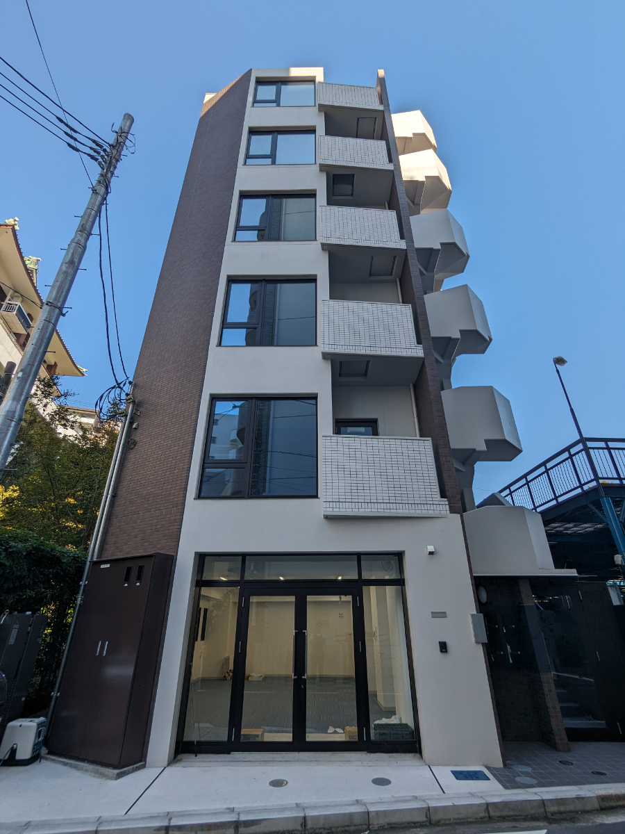 v20250427011159/fresh/building/J00100512217_7