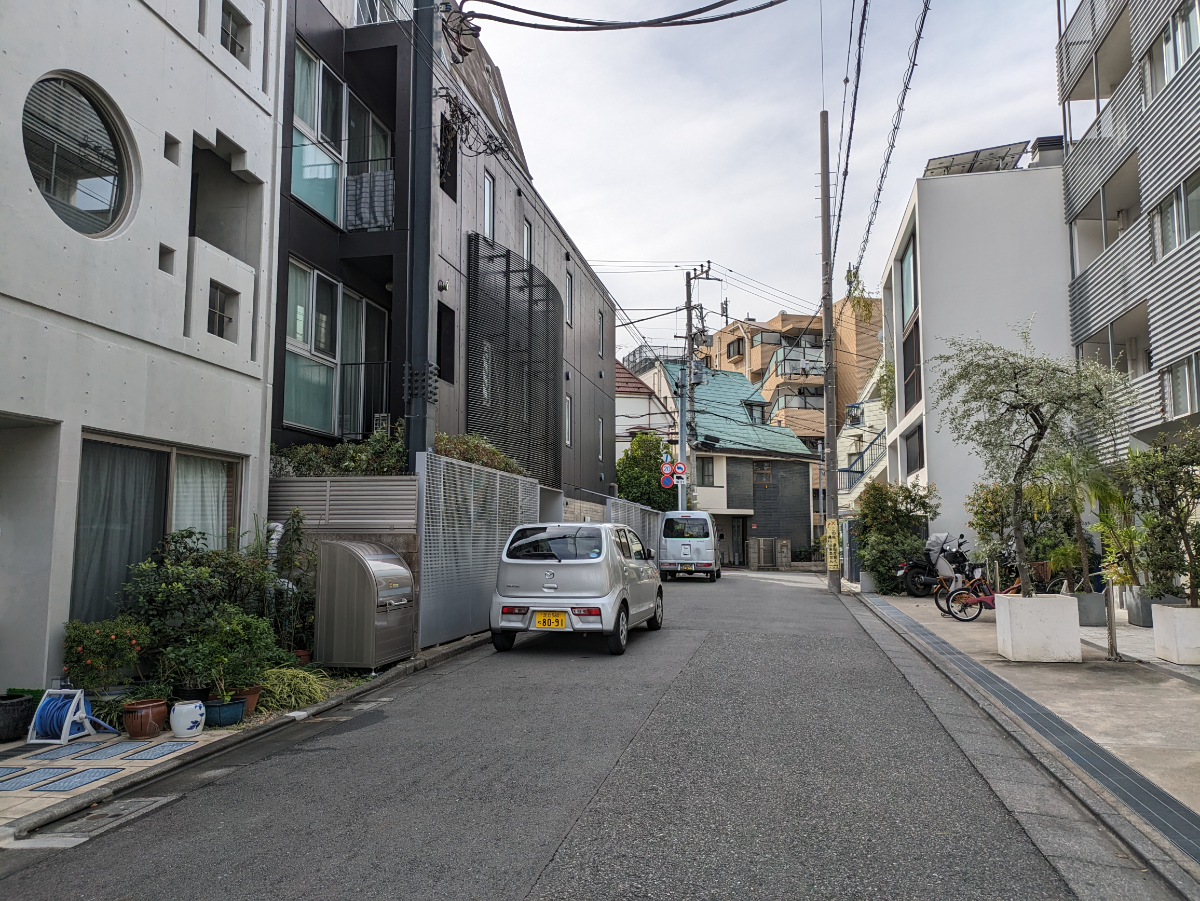 v20250427011159/fresh/building/J00100512716_2