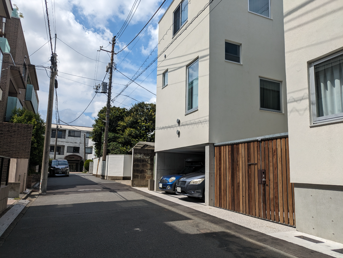 v20250427011159/fresh/building/J00100514204_2