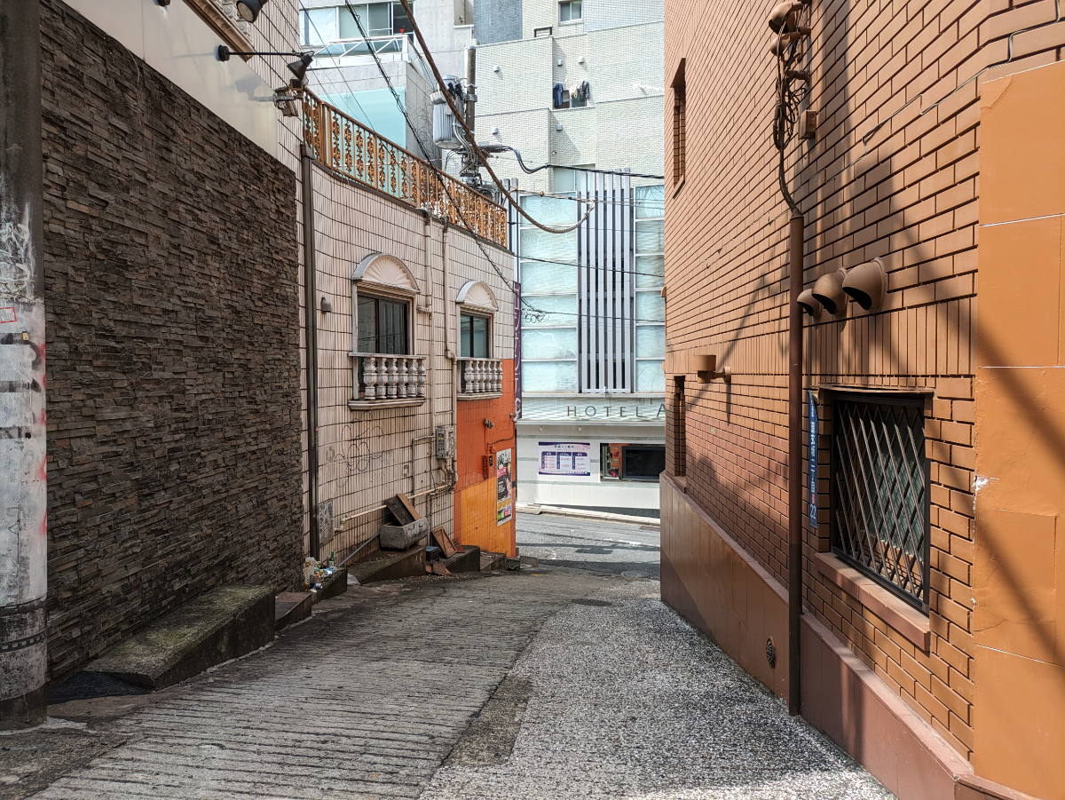 v20250427011159/fresh/building/J00100608197_11