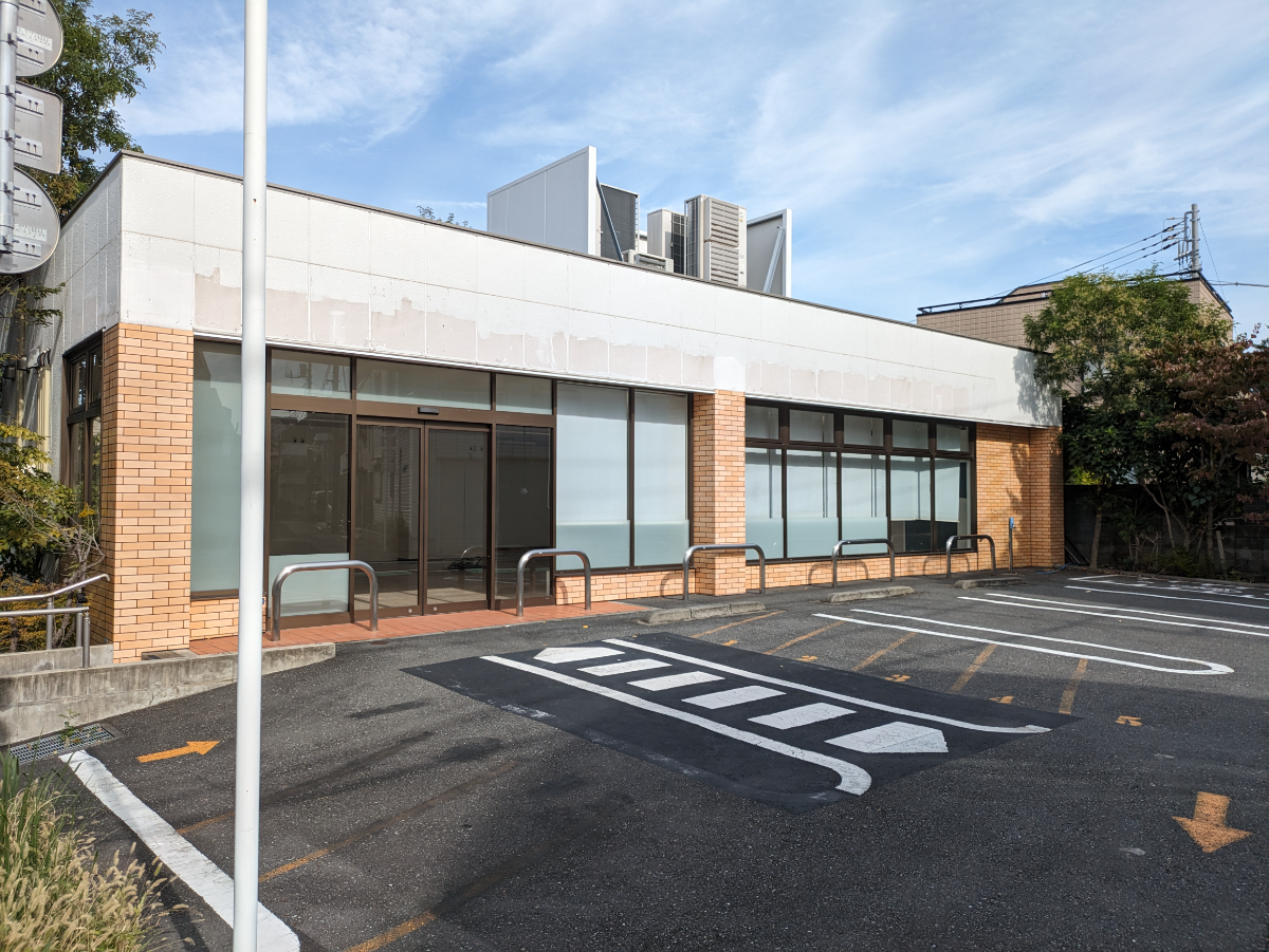 v20250427011159/fresh/building/J00100608718_6