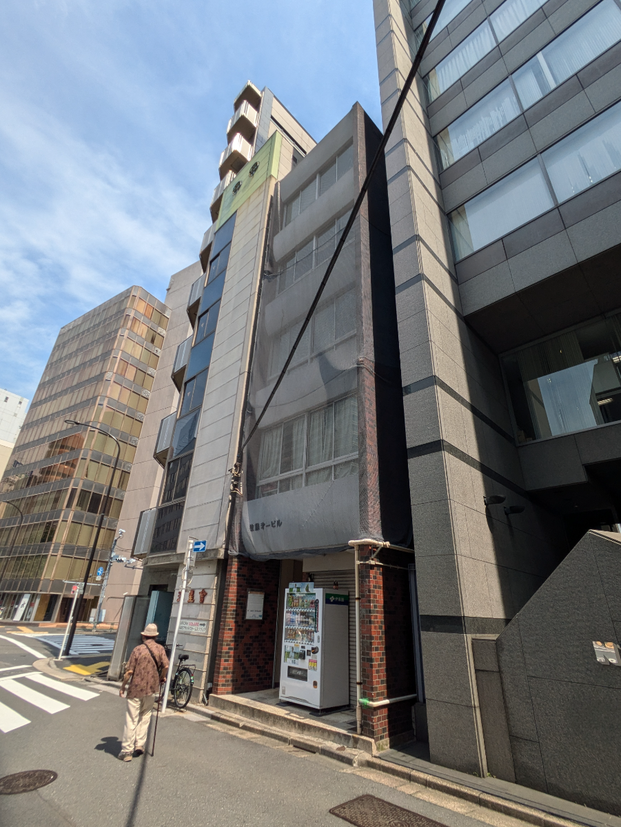 v20250427022212/fresh/building/J00100373182_1