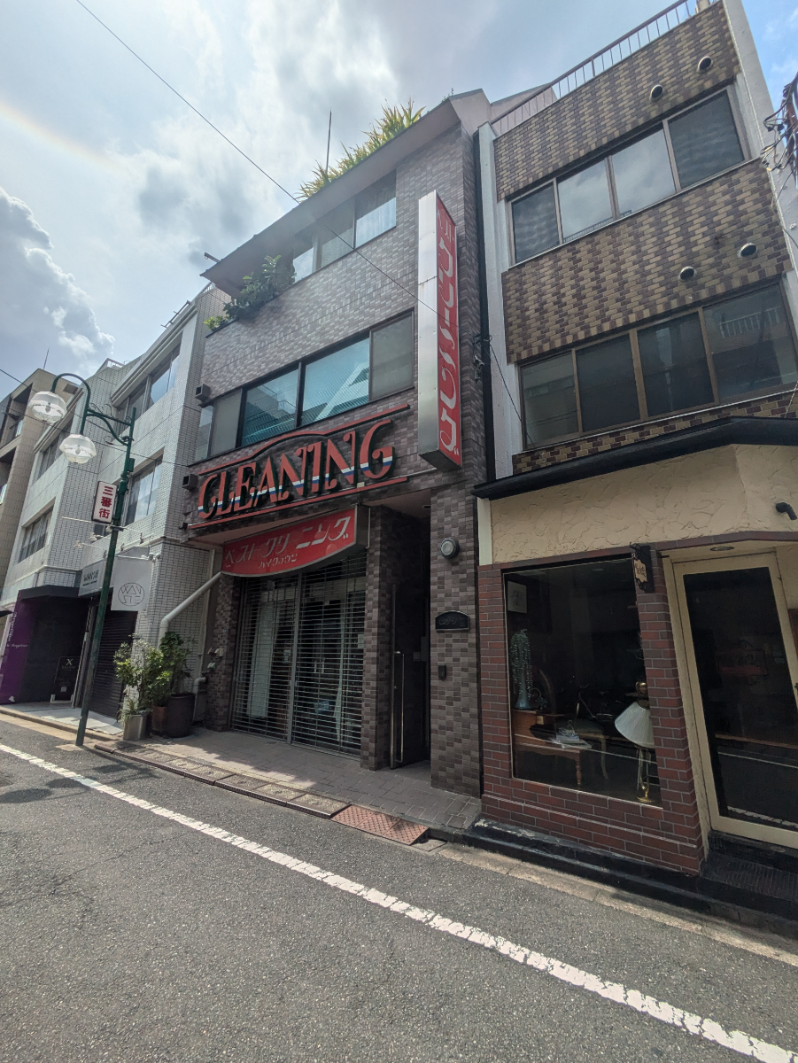v20250427022213/fresh/building/J00100373317_9