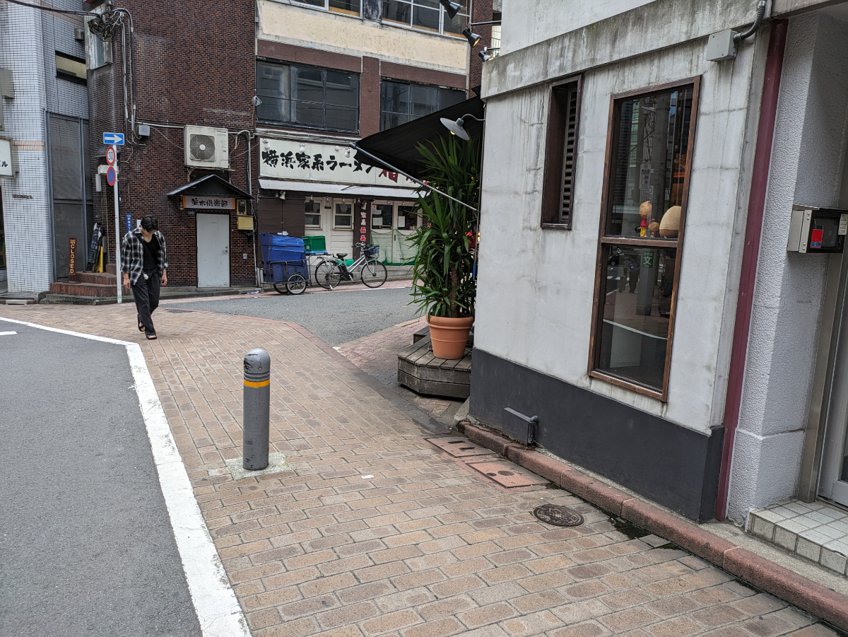 v20250427022213/fresh/building/J00100373792_5
