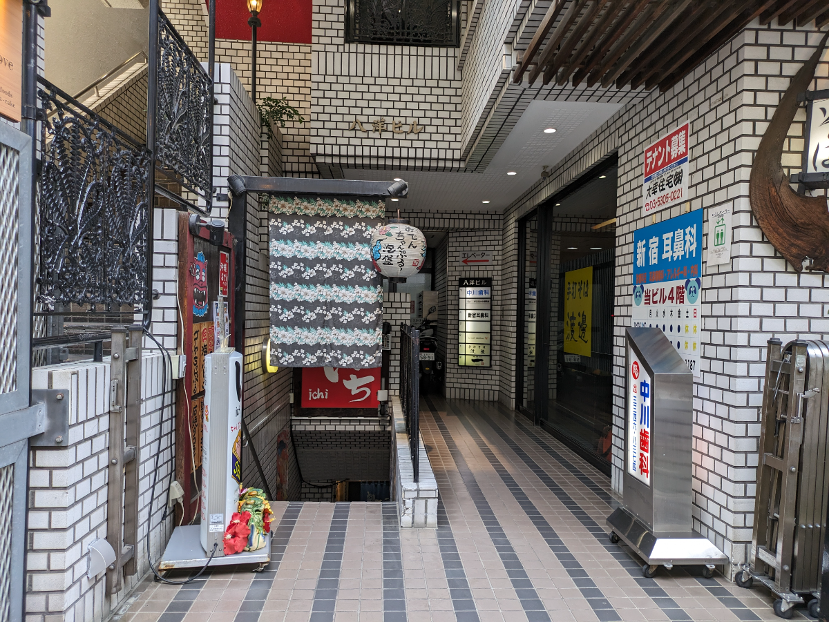 v20250427022213/fresh/building/J00100374118_3