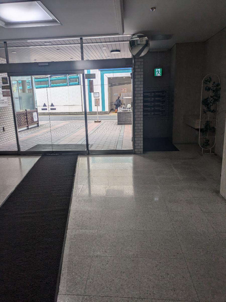 v20250427022213/fresh/building/J00100374142_9