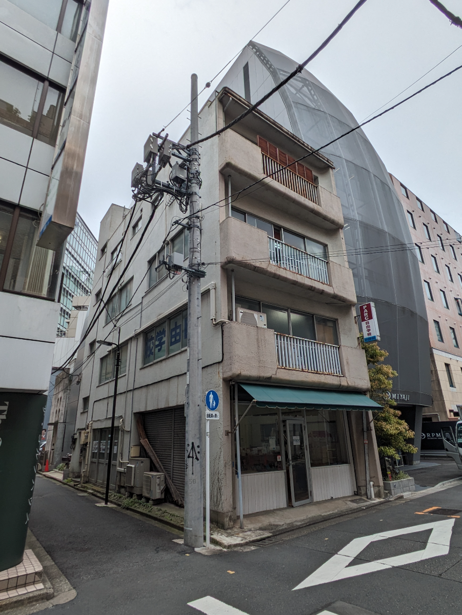v20250427022213/fresh/building/J00100374404_10