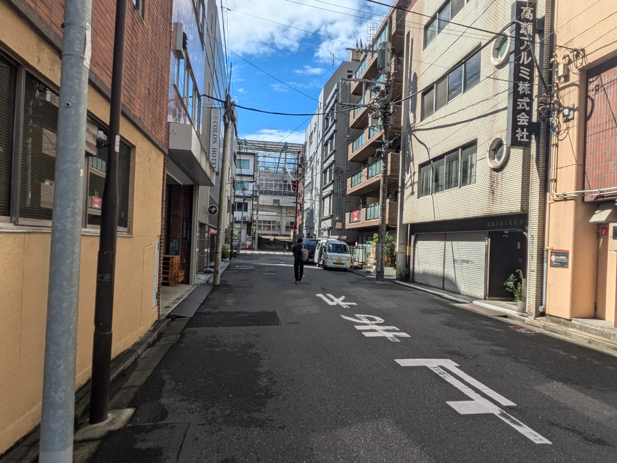 v20250427022807/fresh/building/J00100374922_5