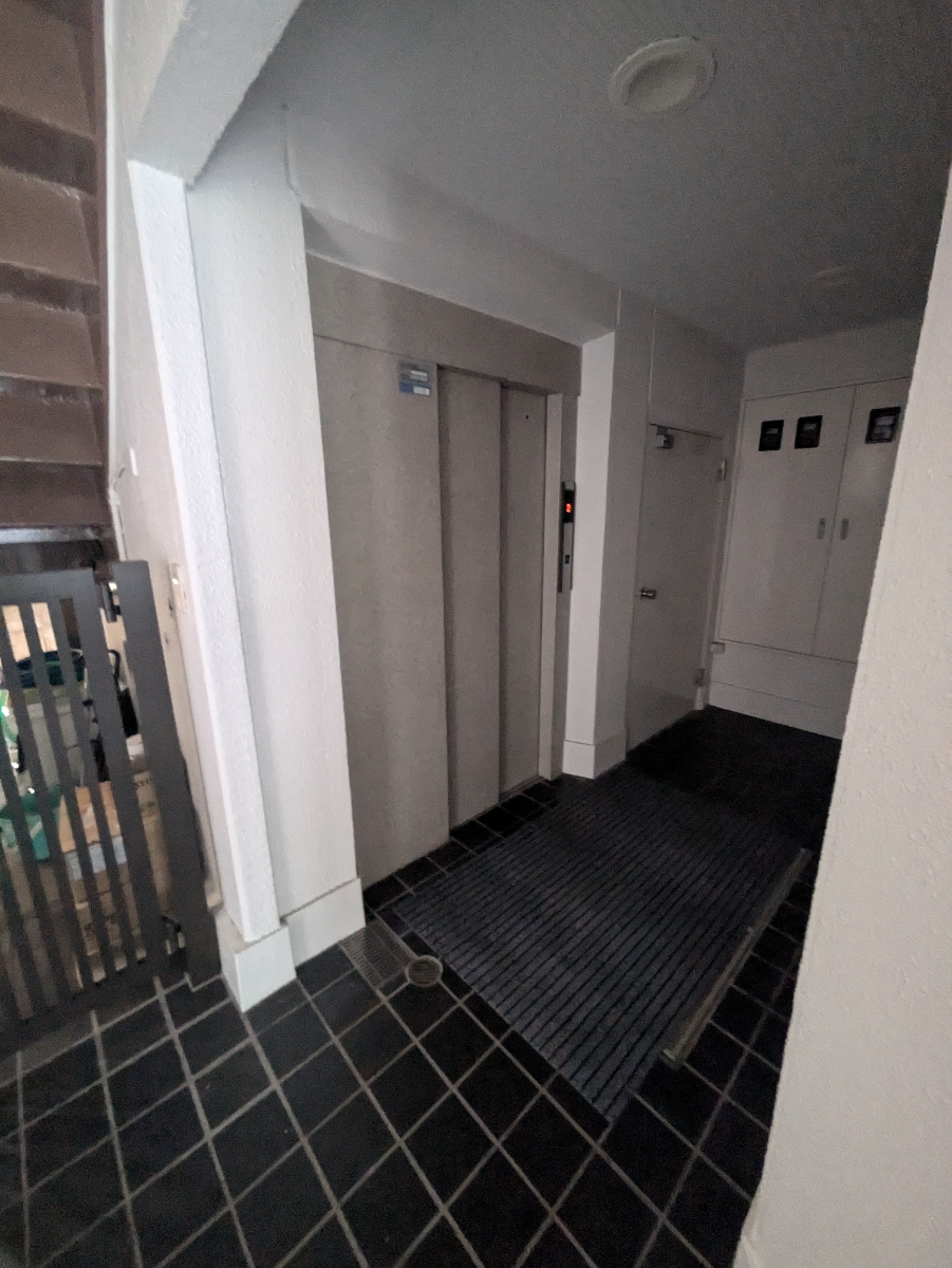 v20250427022807/fresh/building/J00100375092_4