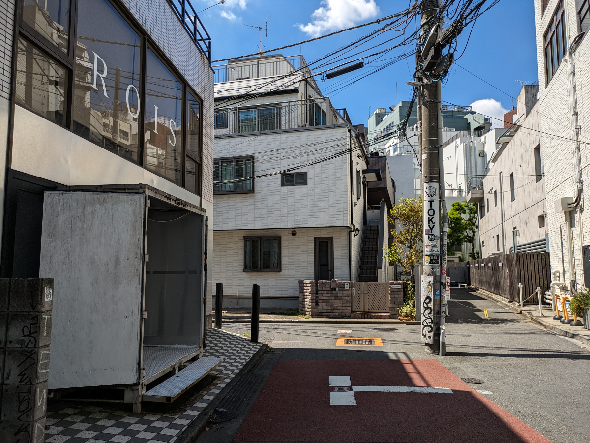 v20250427022807/fresh/building/J00100375330_2