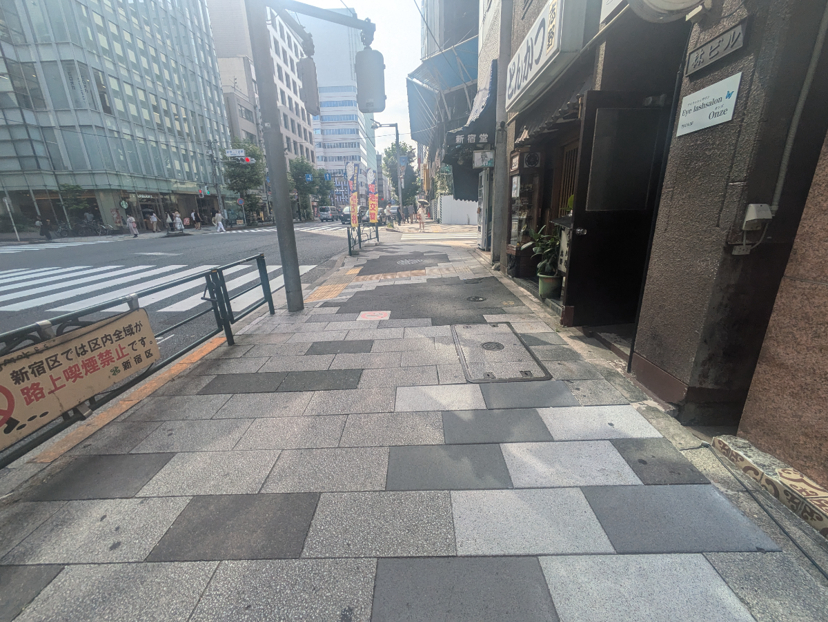 v20250427022807/fresh/building/J00100375520_2