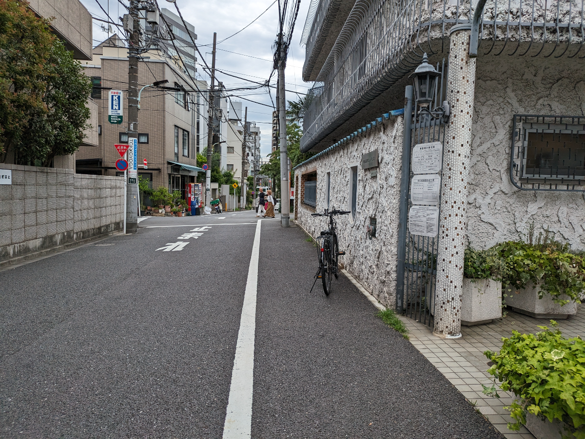 v20250427022807/fresh/building/J00100375712_2