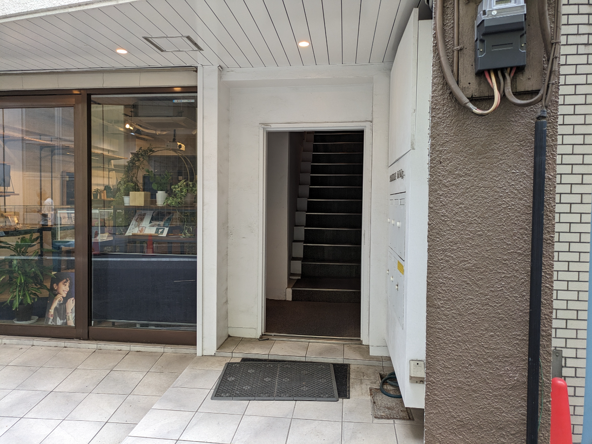 v20250427022807/fresh/building/J00100375723_3