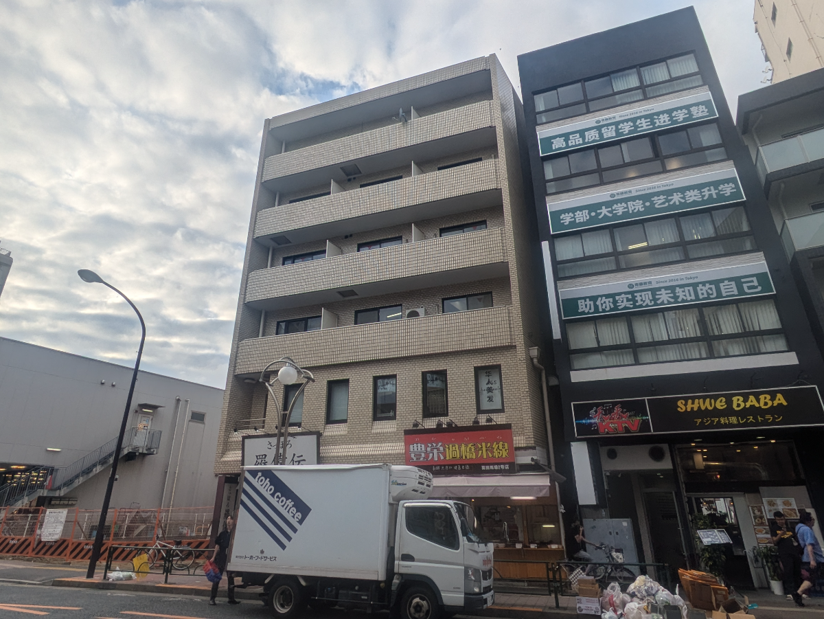 v20250427022807/fresh/building/J00100376102_5