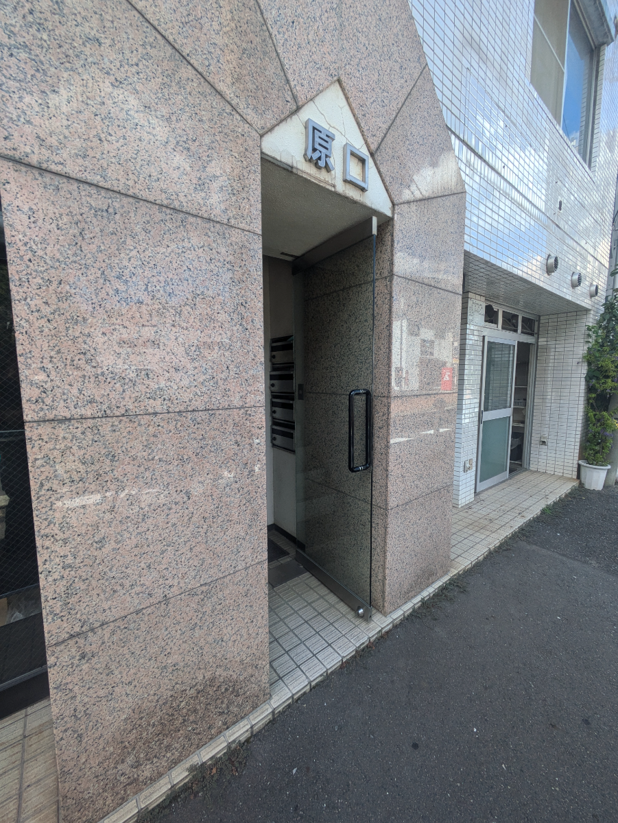 v20250427022807/fresh/building/J00100376289_3