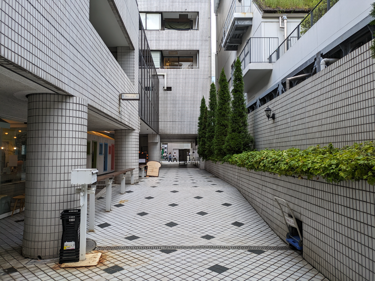 v20250427022807/fresh/building/J00100376519_16