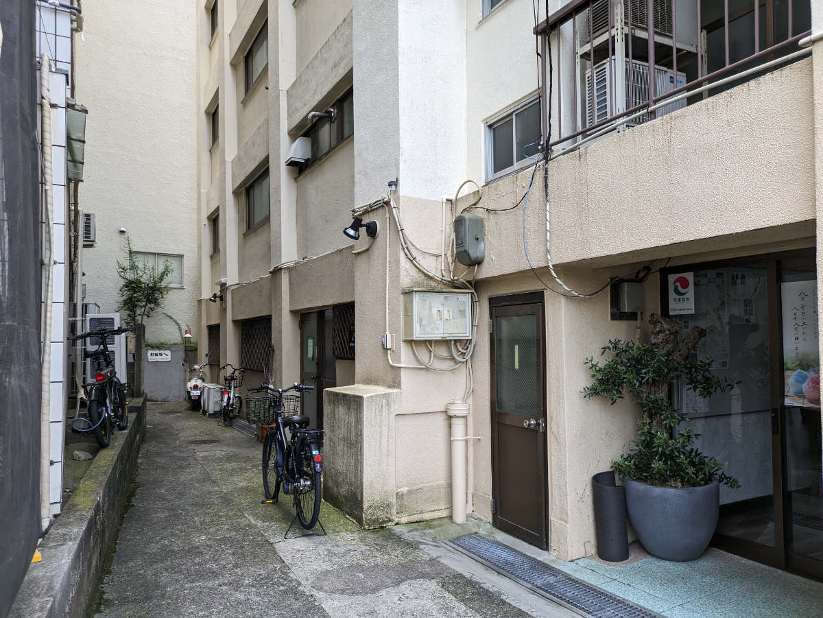 v20250427022807/fresh/building/J00100376649_17