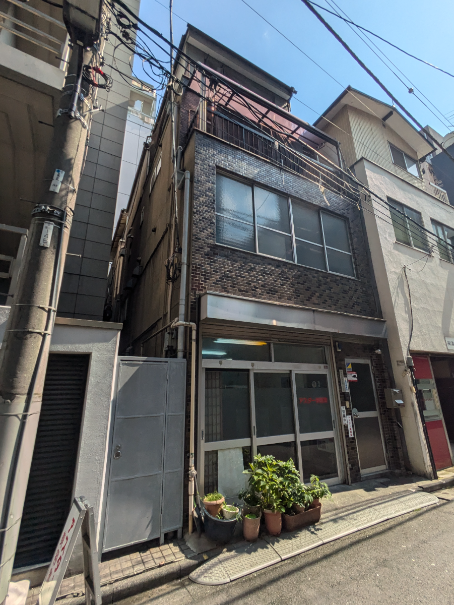 v20250427022807/fresh/building/J00100376681_5