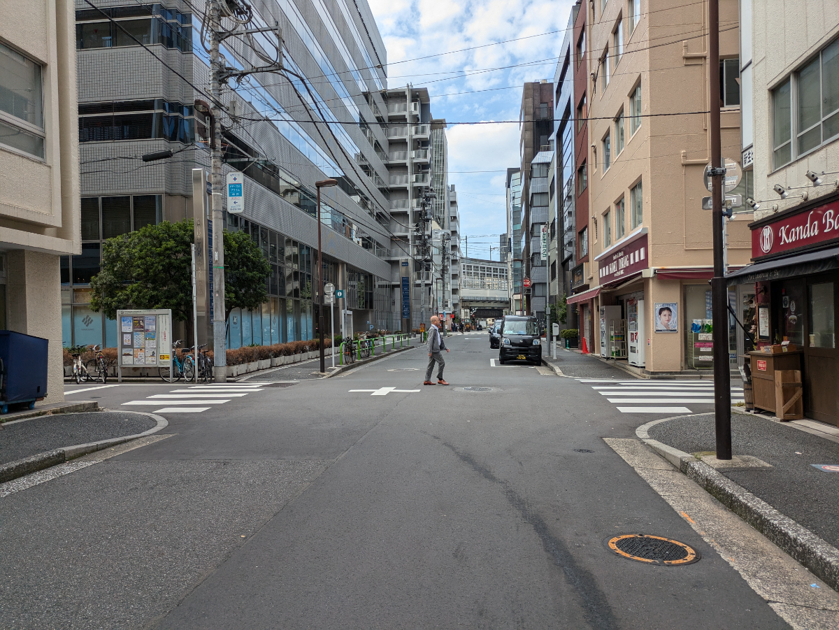 v20250427022807/fresh/building/J00100376800_2