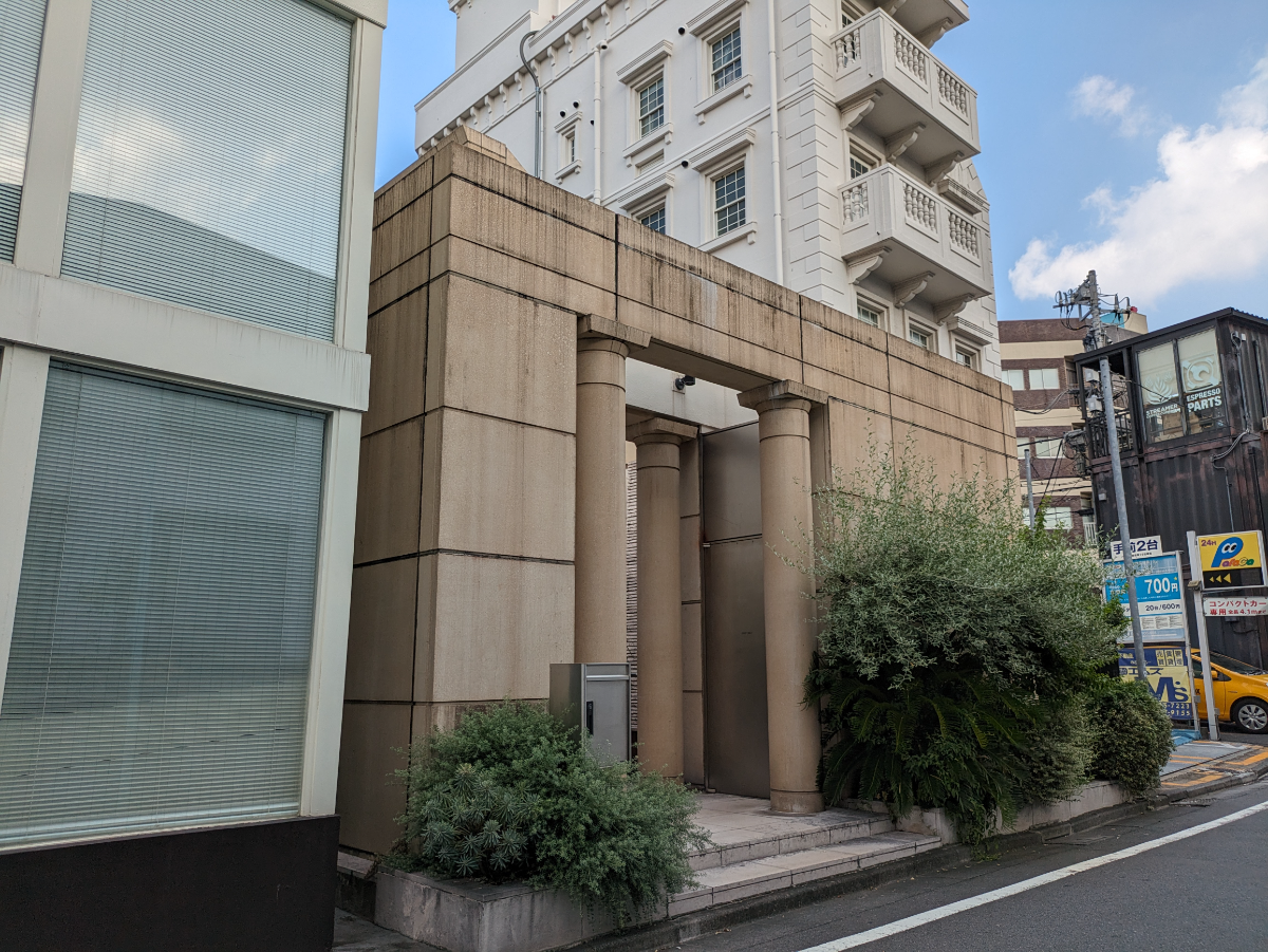 v20250427022807/fresh/building/J00100377035_14