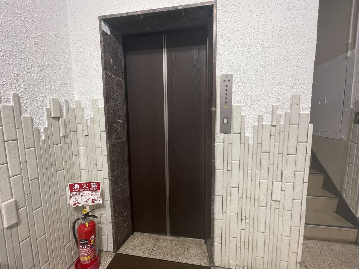 v20250427022807/fresh/building/J00100377048_10