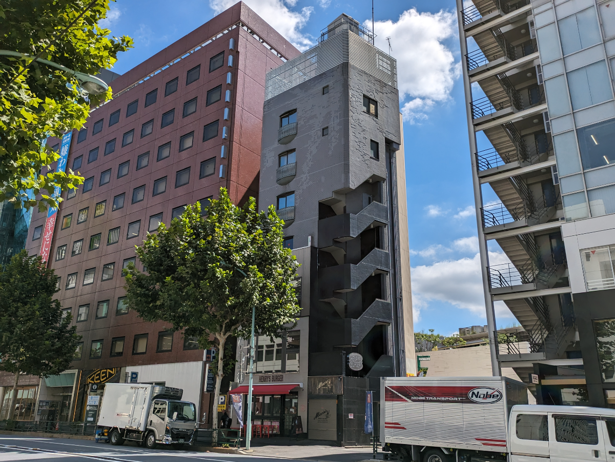 v20250427022807/fresh/building/J00100377418_1