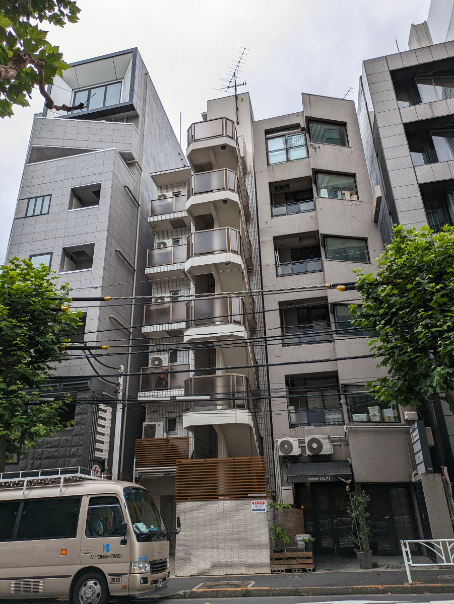 v20250427023127/fresh/building/J00100377725_1