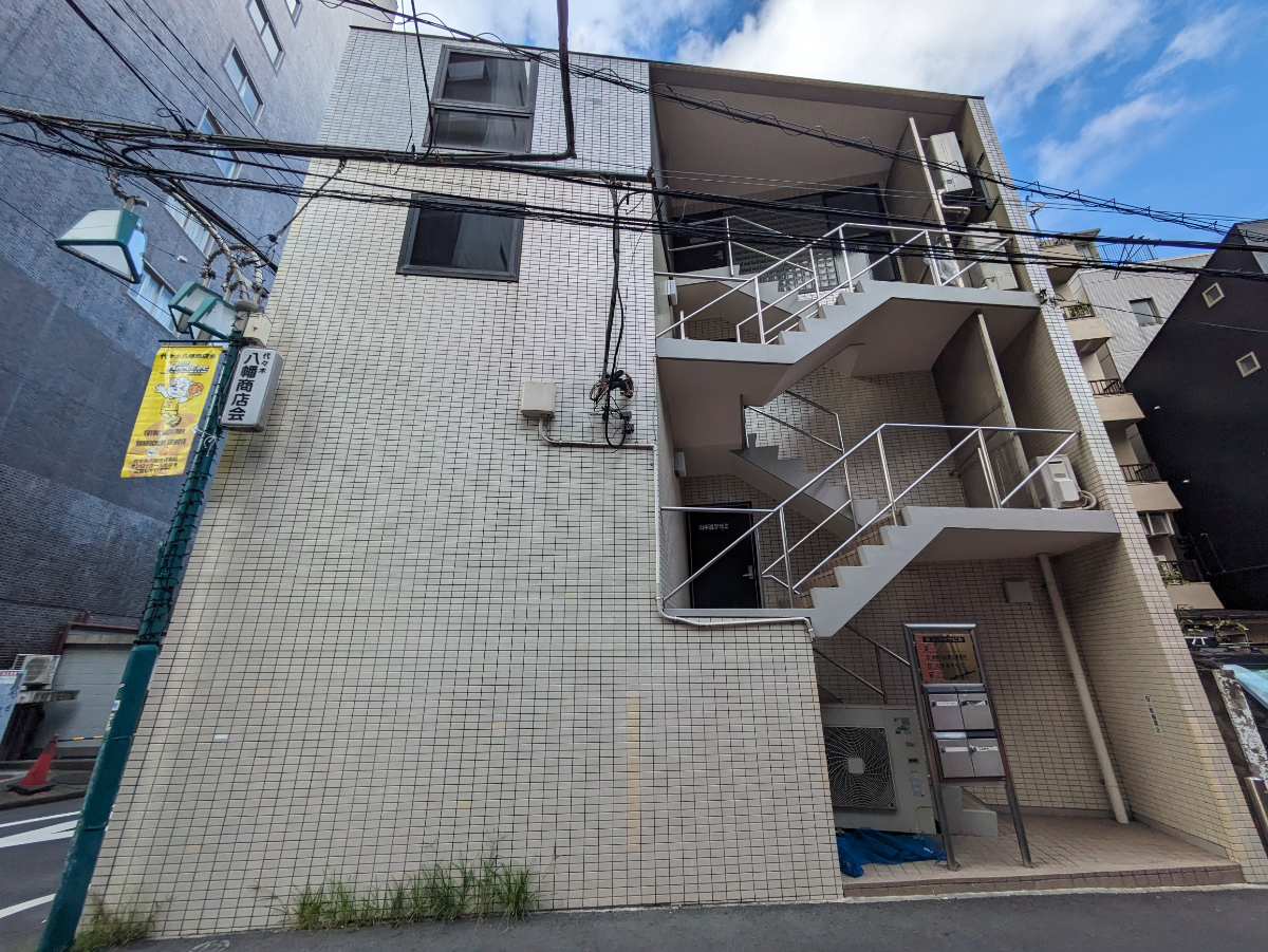 v20250427023127/fresh/building/J00100377856_5
