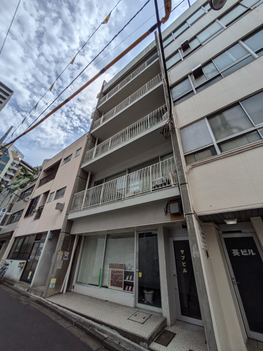 v20250427023127/fresh/building/J00100377881_5