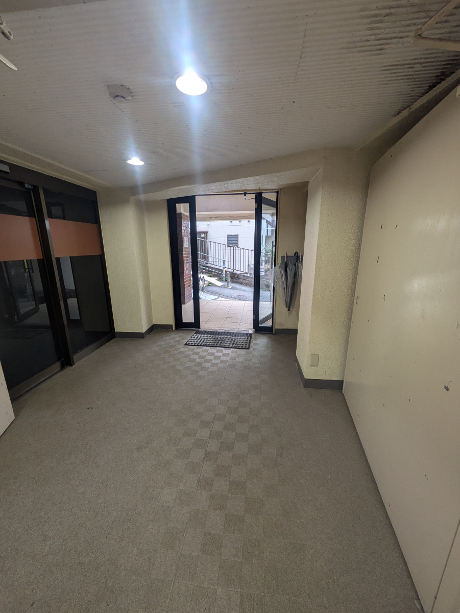 v20250427023127/fresh/building/J00100377947_6