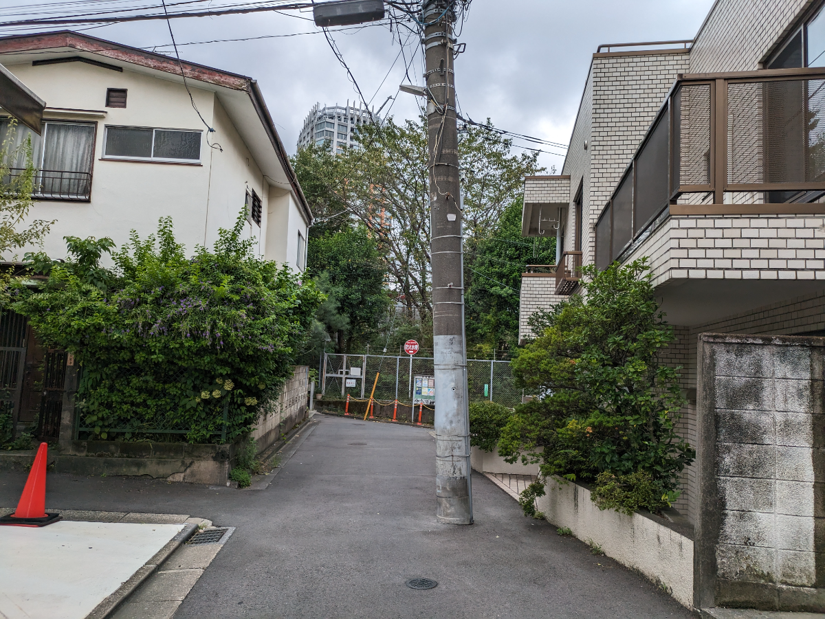 v20250427023127/fresh/building/J00100377999_24