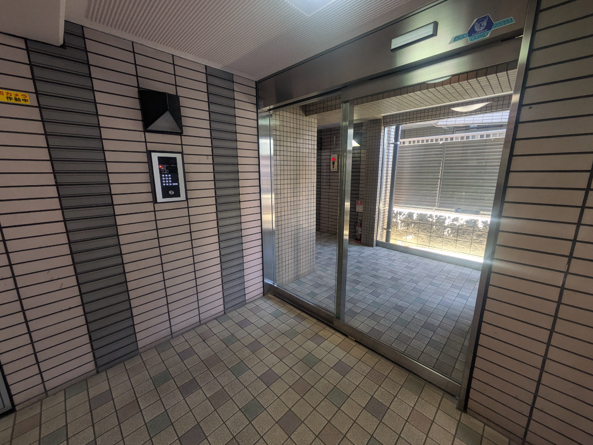 v20250427023127/fresh/building/J00100378104_12