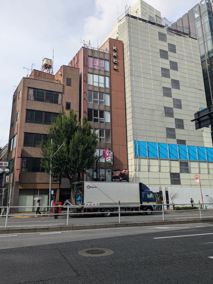 v20250427023127/fresh/building/J00100378596_9