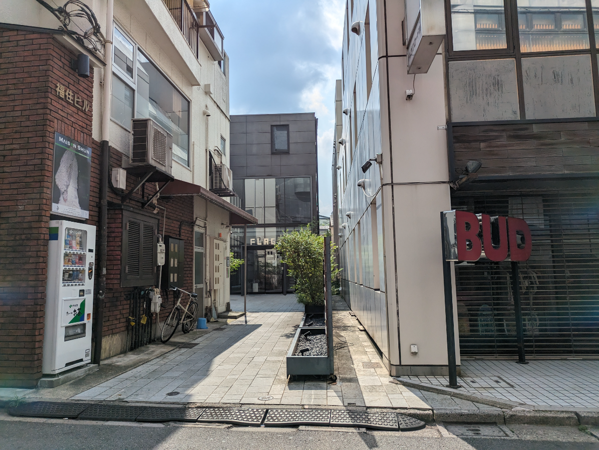 v20250427023127/fresh/building/J00100378632_15